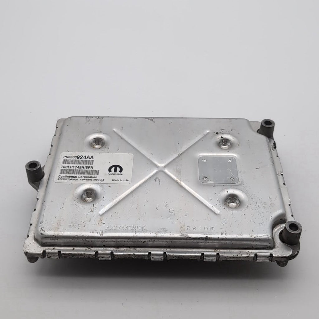 2018 2019 Jeep Grand Cherokee 3.6L Engine Computer Control Module ECU 68330924AA