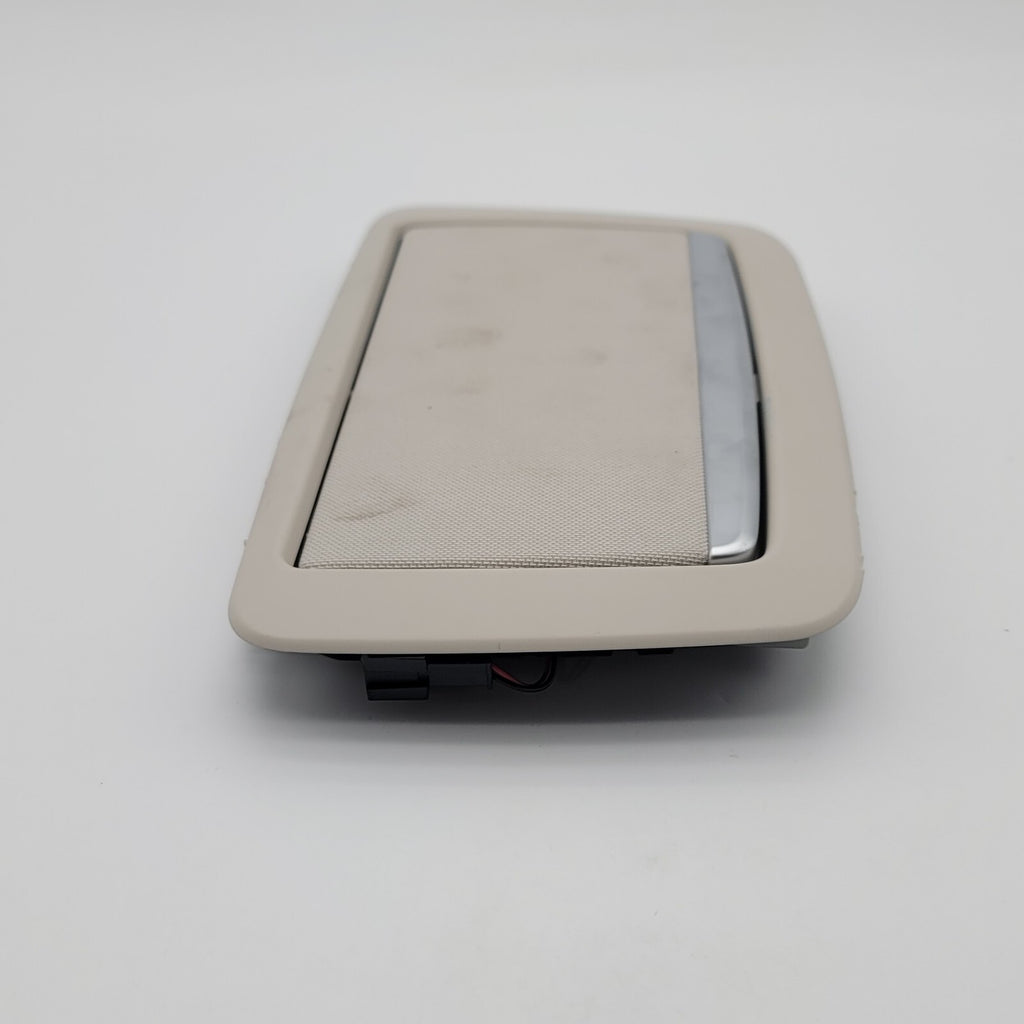 2016- 2022 BMW 740I G12 ROOF REAR OVERHEAD DOME LAMP OEM 7394887 BROWN_PLCRI