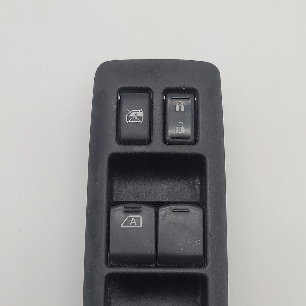 2011 2012 2013 2014 2015 Nissan Rogue Master Power Window Switch OEM