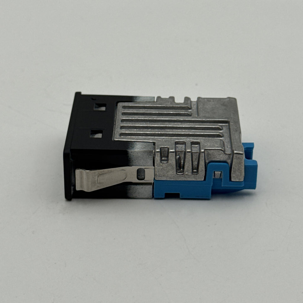 2019 - 2026 BMW G20 G21 G22 G26 G15 G30 G42 X3 Single USB Socket Port 5B51C70