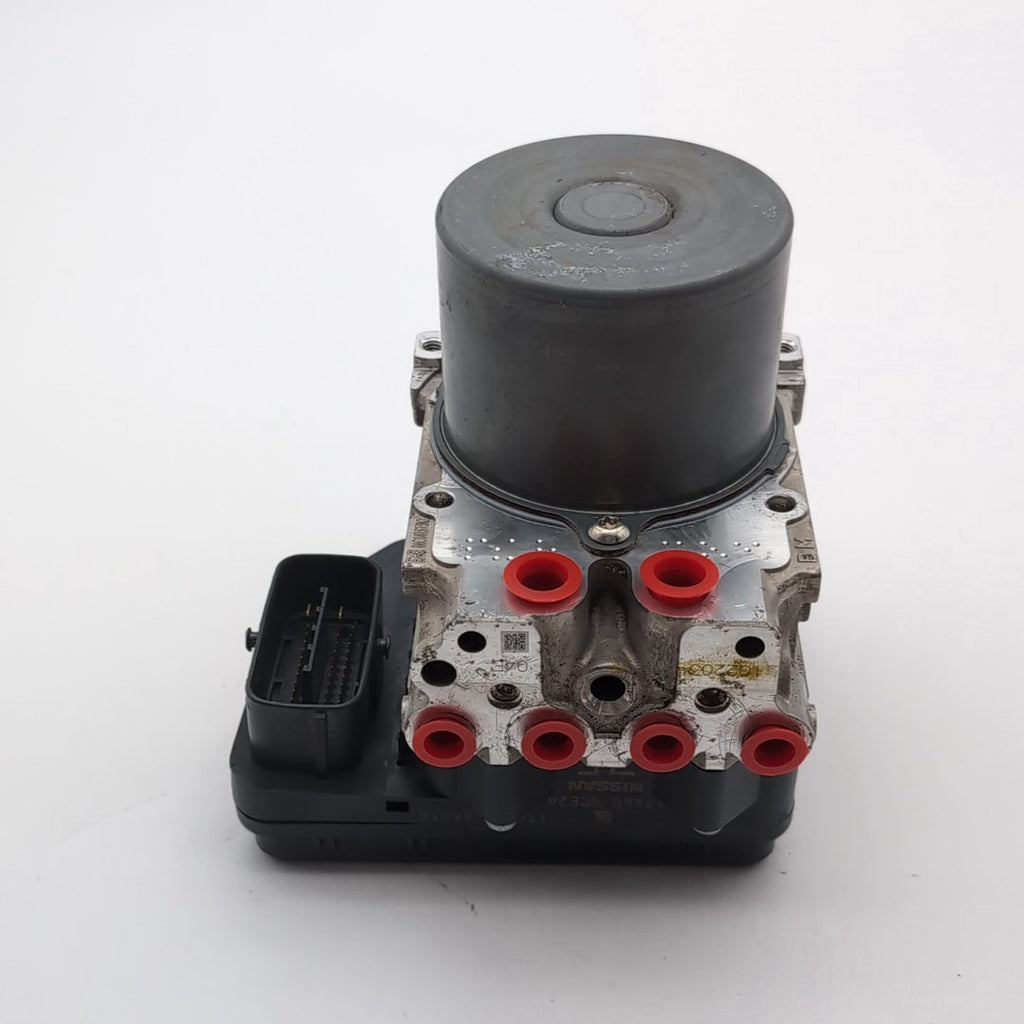 2017 - 2022 Infiniti Q60 ABS Anti Lock Brake Pump 476605CE2A