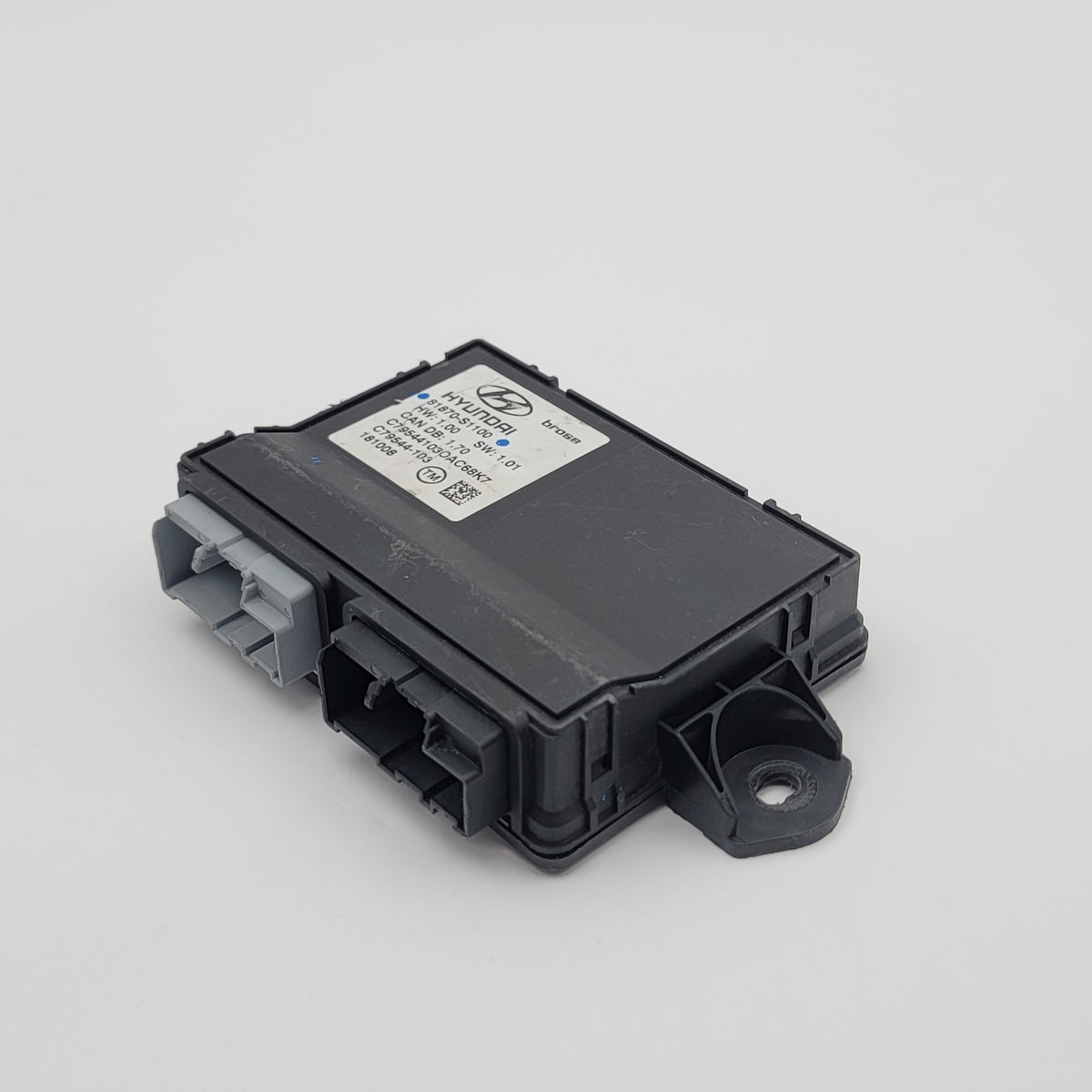 2019- 2020 HYUNDAI SANTA FE TAILGATE LIFTGATE POWER COMPUTER CONTROL MODULE OEM