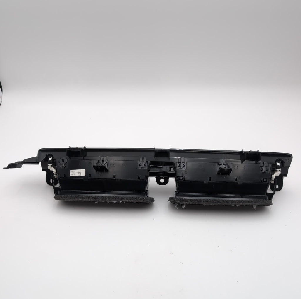2023 2024 2025 BMW X2 U10 X1 U11 Center Dash Fresh Air Vent Grille 9483383 OEM