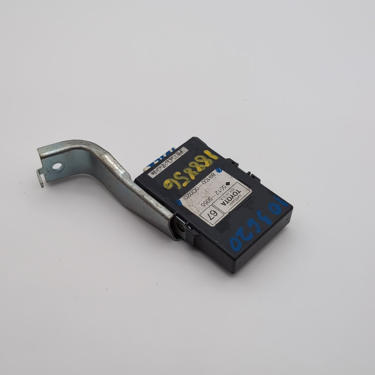 2014- 2018 Toyota Tundra Network Gateway Control Module 89100-0C020