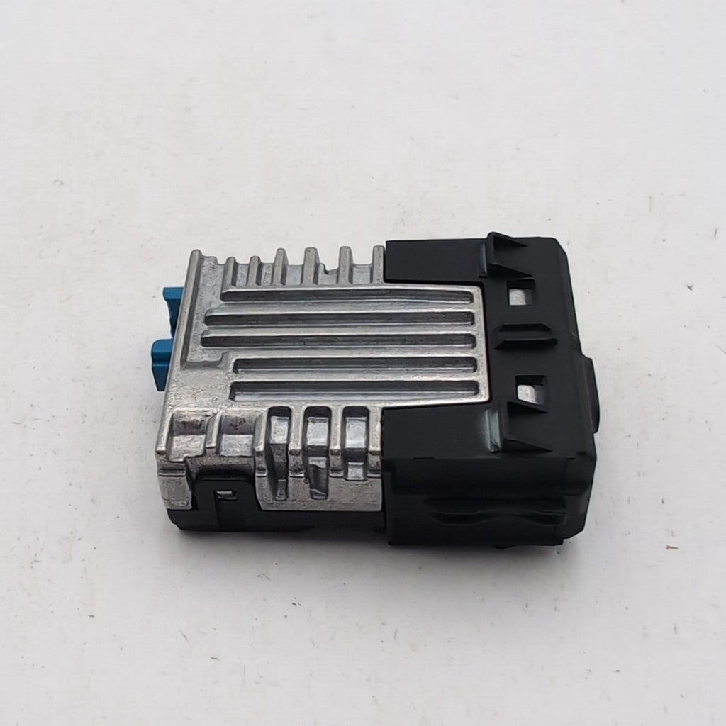 2025 2026 BMW X5 USB Bush Single Socket Port 5B51C72