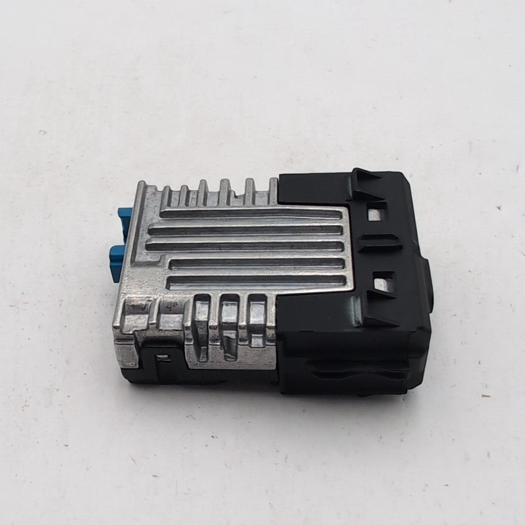 2025 2026 BMW X5 USB Bush Single Socket Port 5B51C72