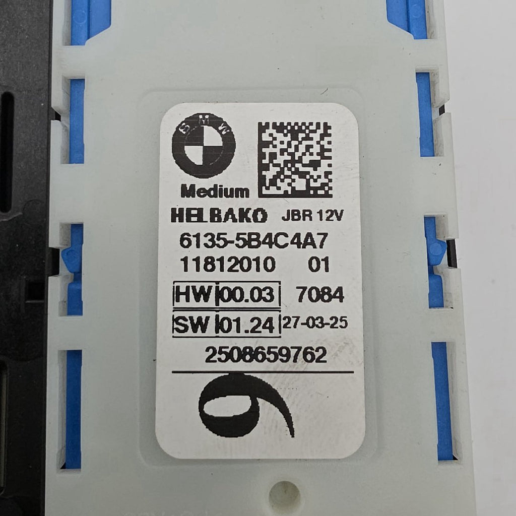 2023 - 2026 BMW 540i G60 i7 G70 X3 Rear Power Distribution Fuse Box 5A09BA7