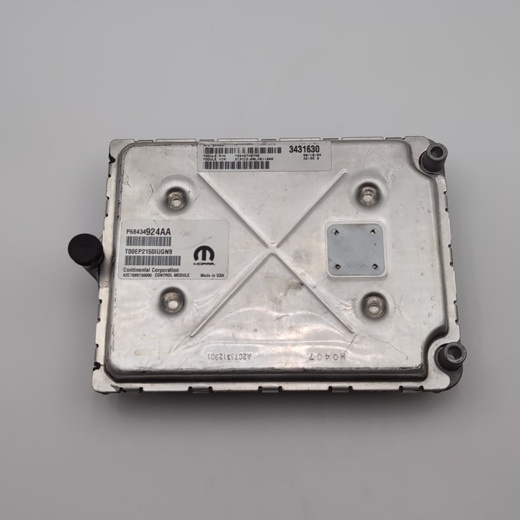 2020 Dodge Challenger 3.6L Engine Computer Control Module ECM OEM P68434924AA
