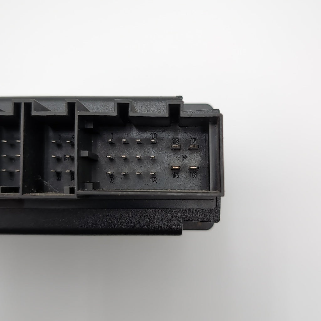 2003- 2006 Porsche Cayenne 955 Front Left Driver Seat Computer Control Module