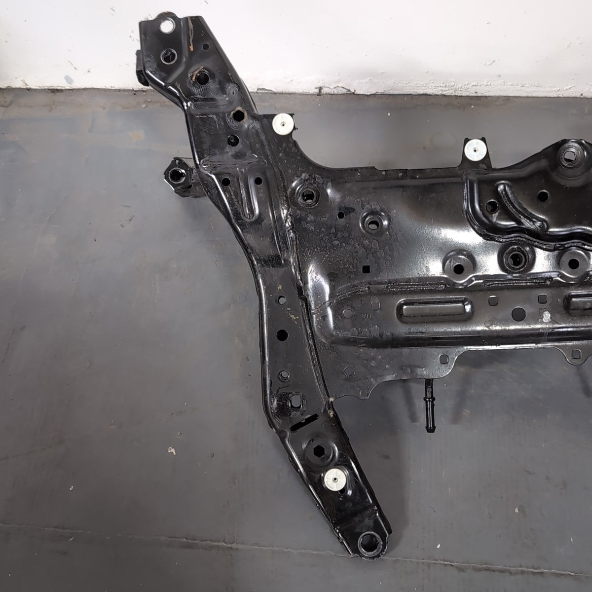 2023 2024 2025 BMW X1 U11 Front Subframe Chassis Cross Member Support 8836336