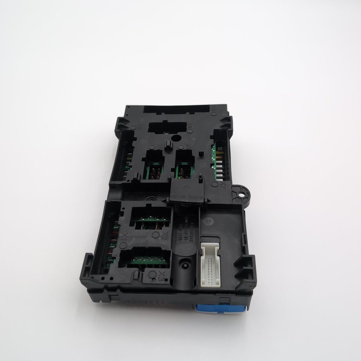 2021 - 2026 BMW i4 G20 G26 G80 G82 G83 G87 Rear Power Distribution Fuse Box