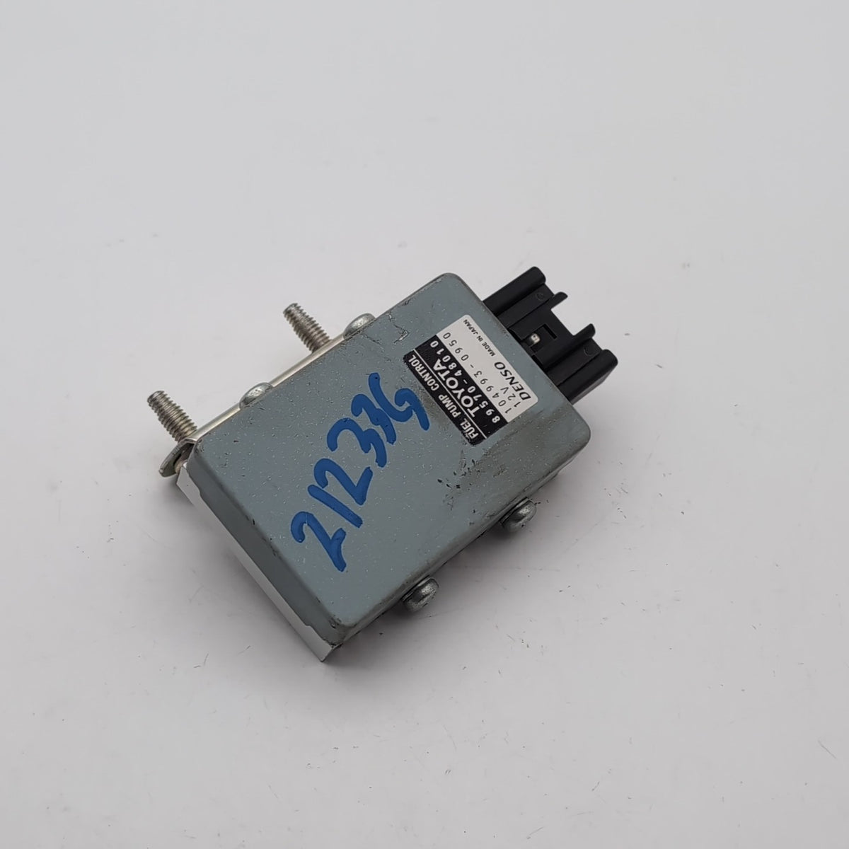 2014 2015 2016 Toyota Highlander Fuel Pump Control Module 89570-48010