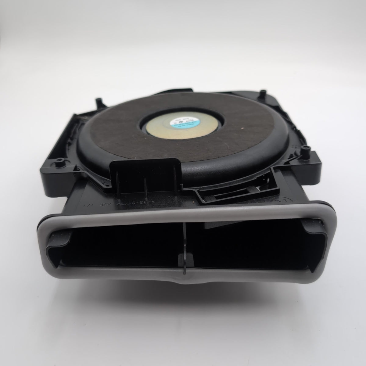 2024 2025 2026 BMW 228i F70 F74 Right Central Bass Subwoofer Speaker 5A64008