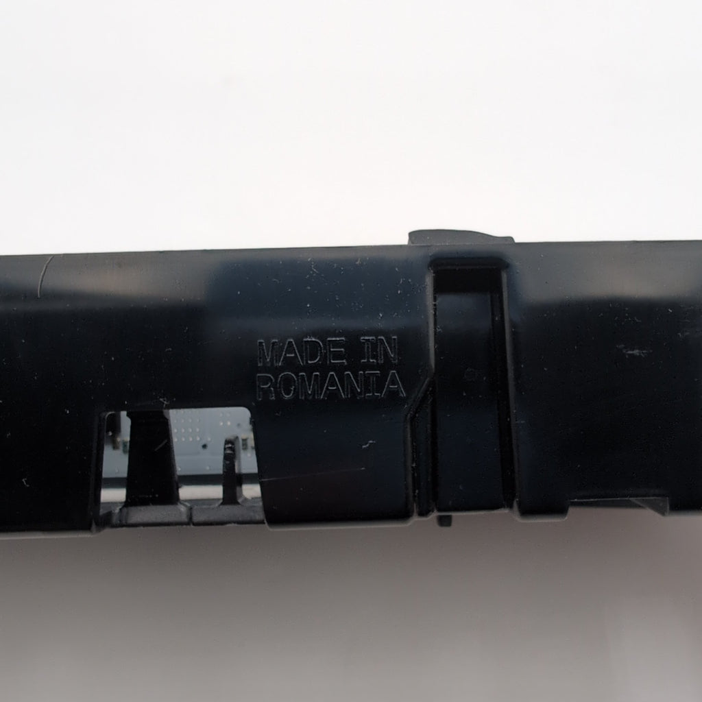 2021 - 2025 BMW 430i M440i i4 G26 Rear High Mounted Third 3rd Brake Light