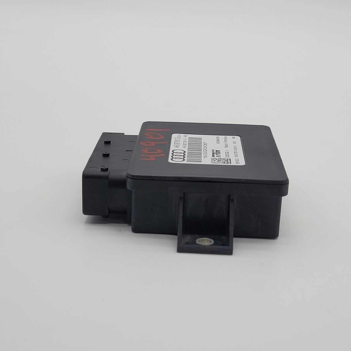 2011- 2017 Audi A8L A8 A6 A7 Electronic Parking Brake Control 4H0907801F