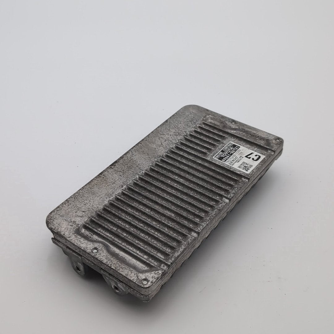 2015 2016 2017 Toyota Camry 2.5L Engine Computer Control Module ECU 89661-06T21