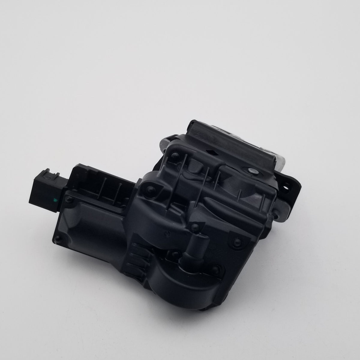 2024 2025 MAZDA CX-90 REAR LIFTGATE POWER MOTOR LOCK LATCH ACTUATOR OEM