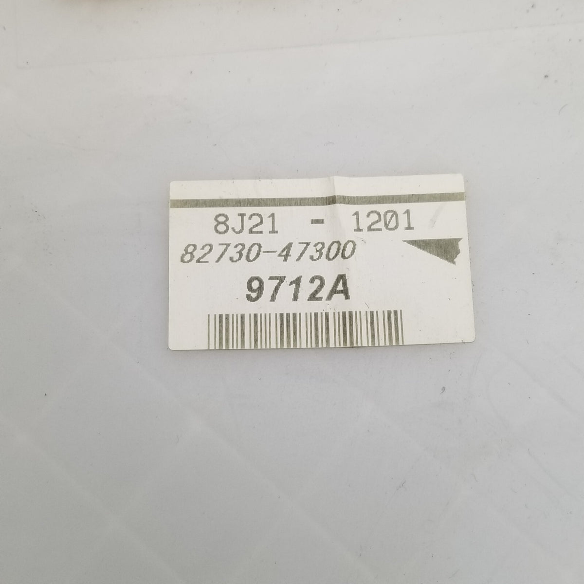 2004- 2009 Fits Toyota Prius Interior Under Dash Relay Fuse Box 82730-47300