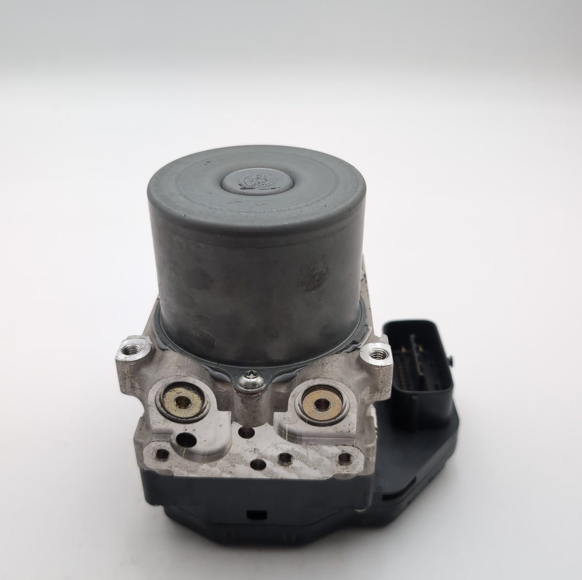 2018 2019 2020 Infiniti Q50 3.L ABS Anti Lock Brake Pump 476604GW0A