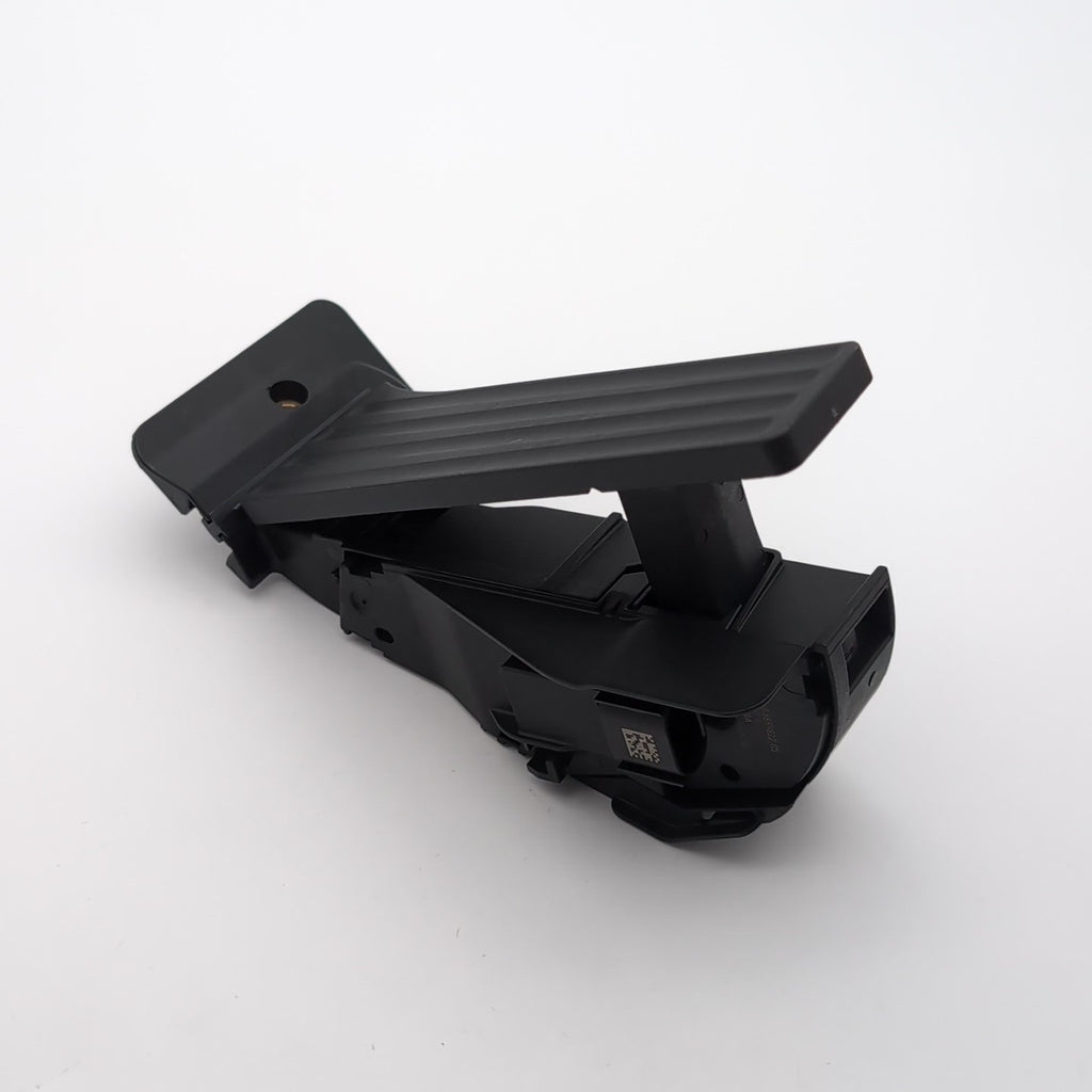 2020 - 2026 BMW 3 5 6 7 SERIES X1 X2 X3 X5 Acceleration Gas Pedal 6889822