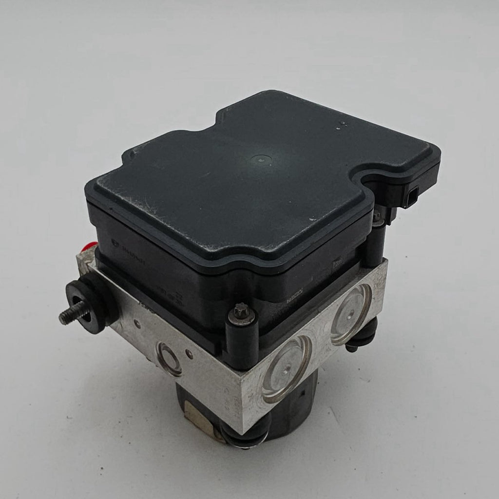 2014 2015 Nissan Rogue ABS Anti Lock Brake Pump Control Unit 476604BA0A