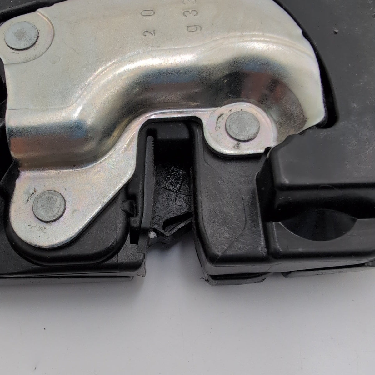 2022 - 2025 BMW X1 X2 Trunk Lid Lock Latch Actuator Assembly 9450528 5B539E4