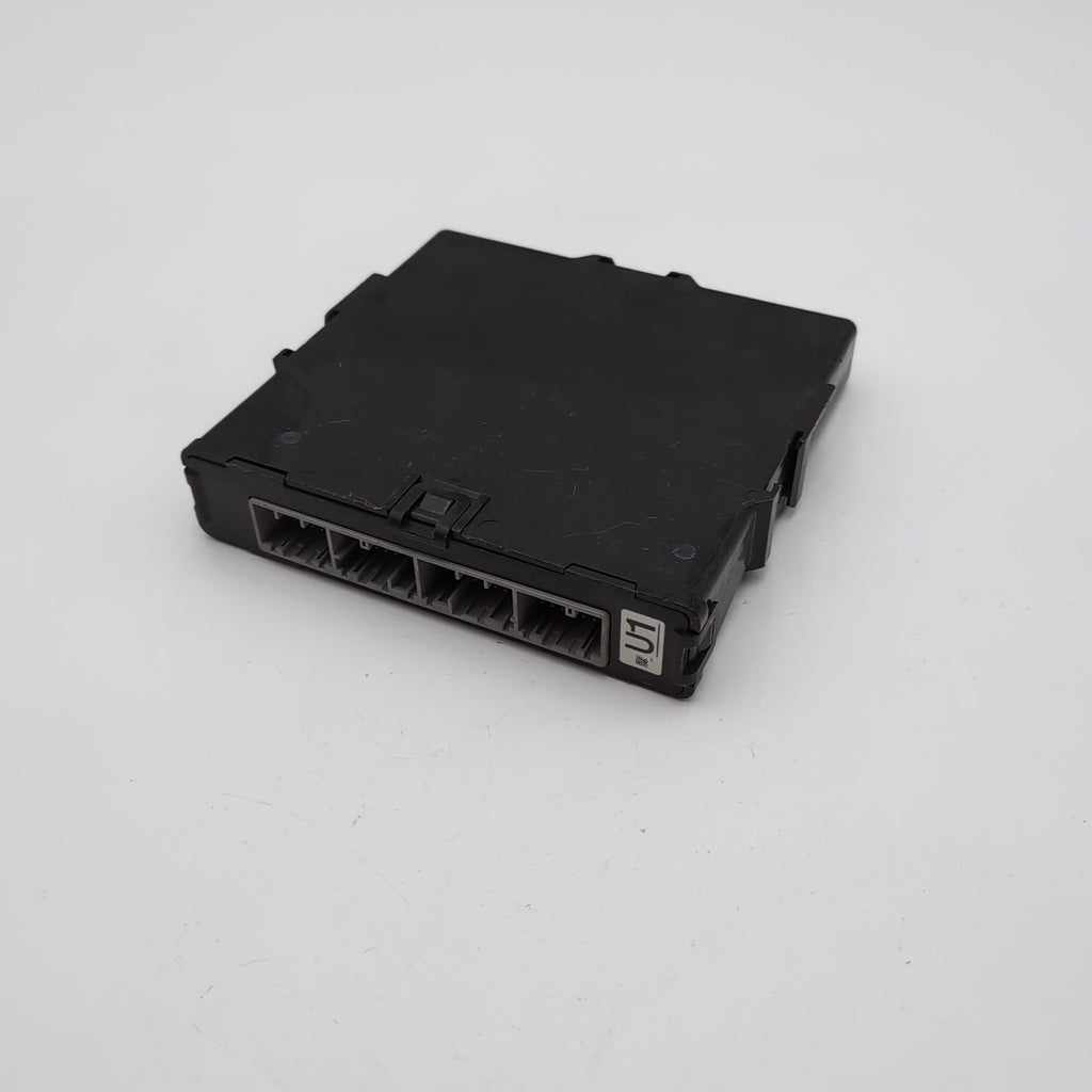 2011 11 2012 12 Lexus CT200H BODY CONTROL MODULE COMPUTER 8968176011
