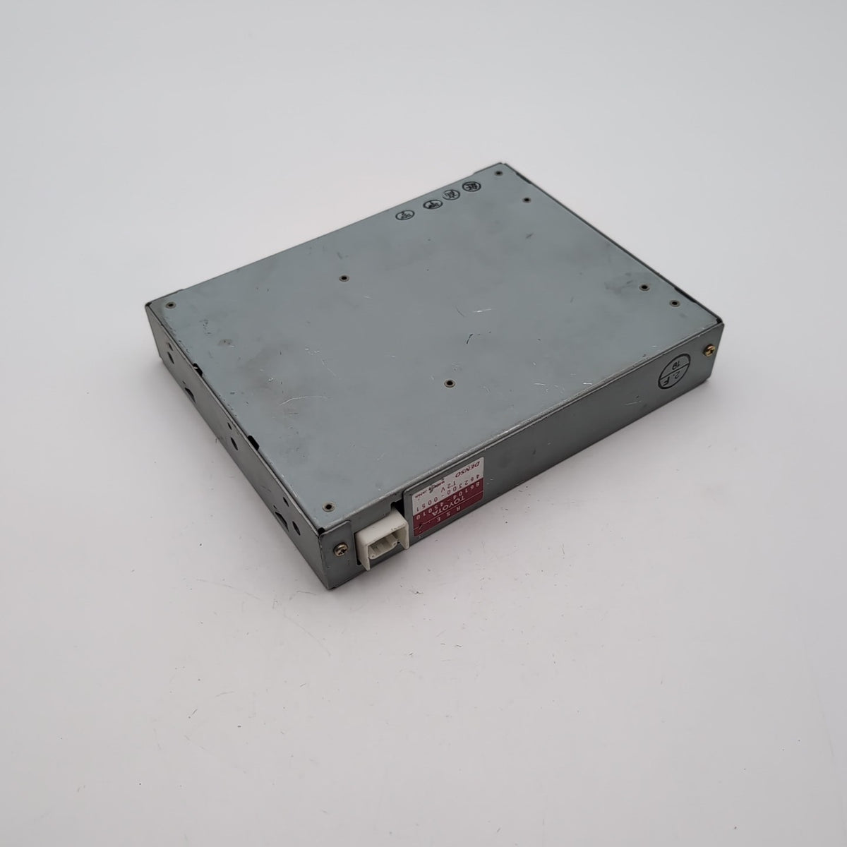 2003 2004 2005 2006 2007 Toyota Sequoia MULTI DISPLAY CONTROL Module 86104-45010