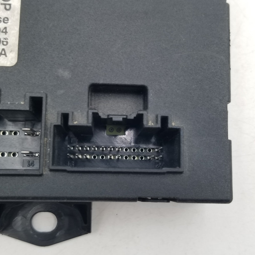 2011-2015 Jaguar XJ XJL Rear Electronic Trunk Control Module AW9314B673AG