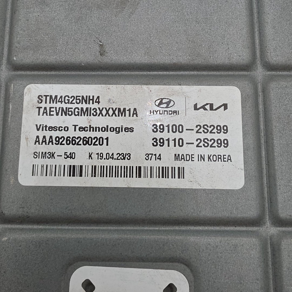 2023 Hyundai Santa Fe 2.5L Engine Computer Control Module ECU 39100-2S299