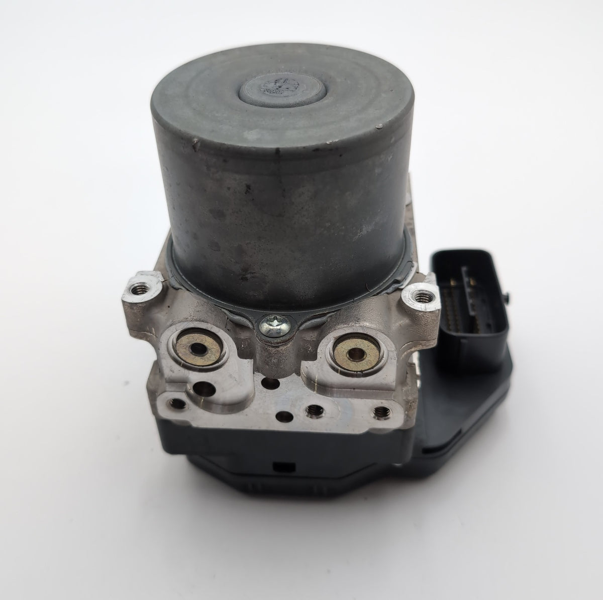 2014 2015 Infiniti Q50 3.7L ABS Anti Lock Brake Pump Control Unit 476604GB1A