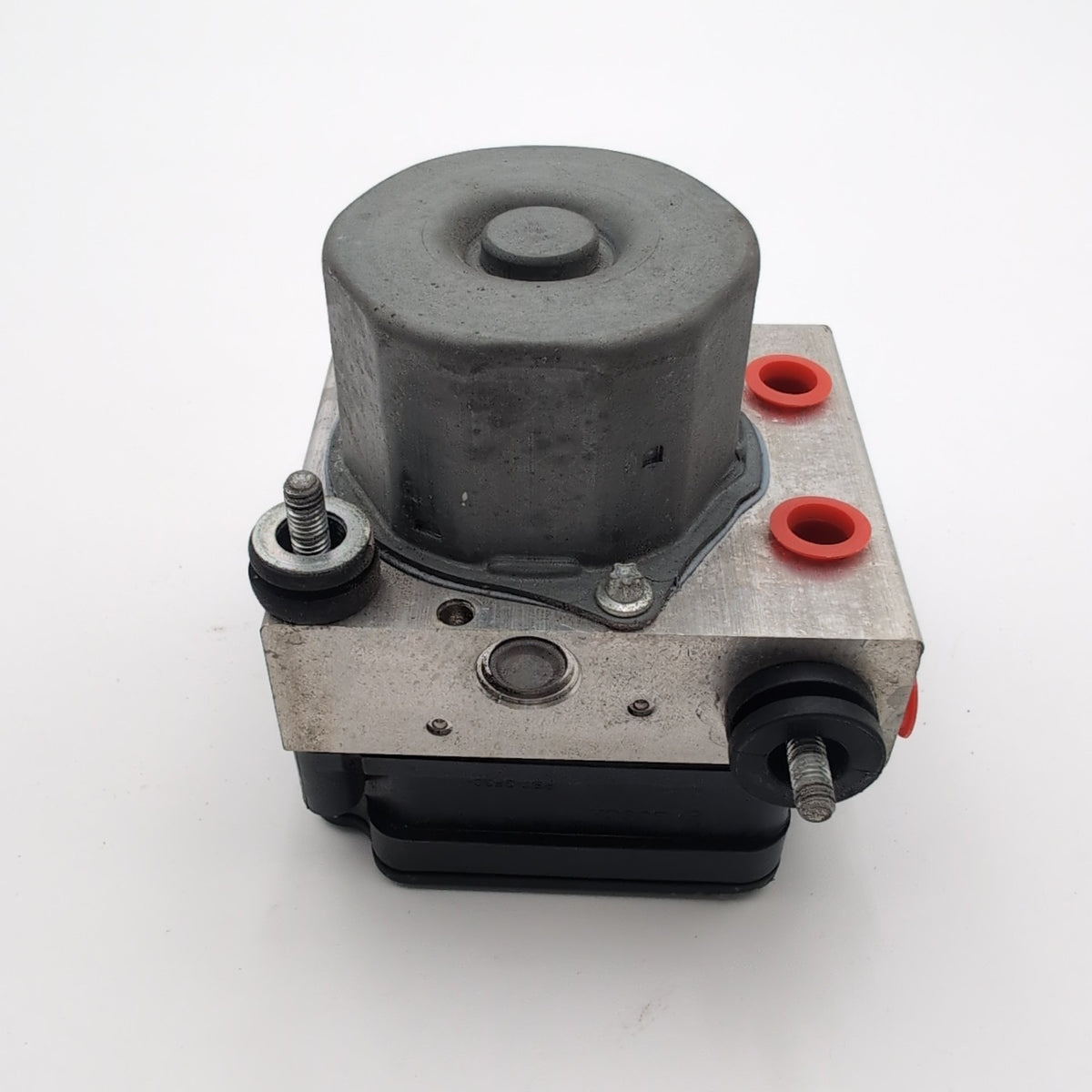 2020 2021 2022 2023 Nissan Versa ABS Anti Lock Brake Pump 476605ES0B