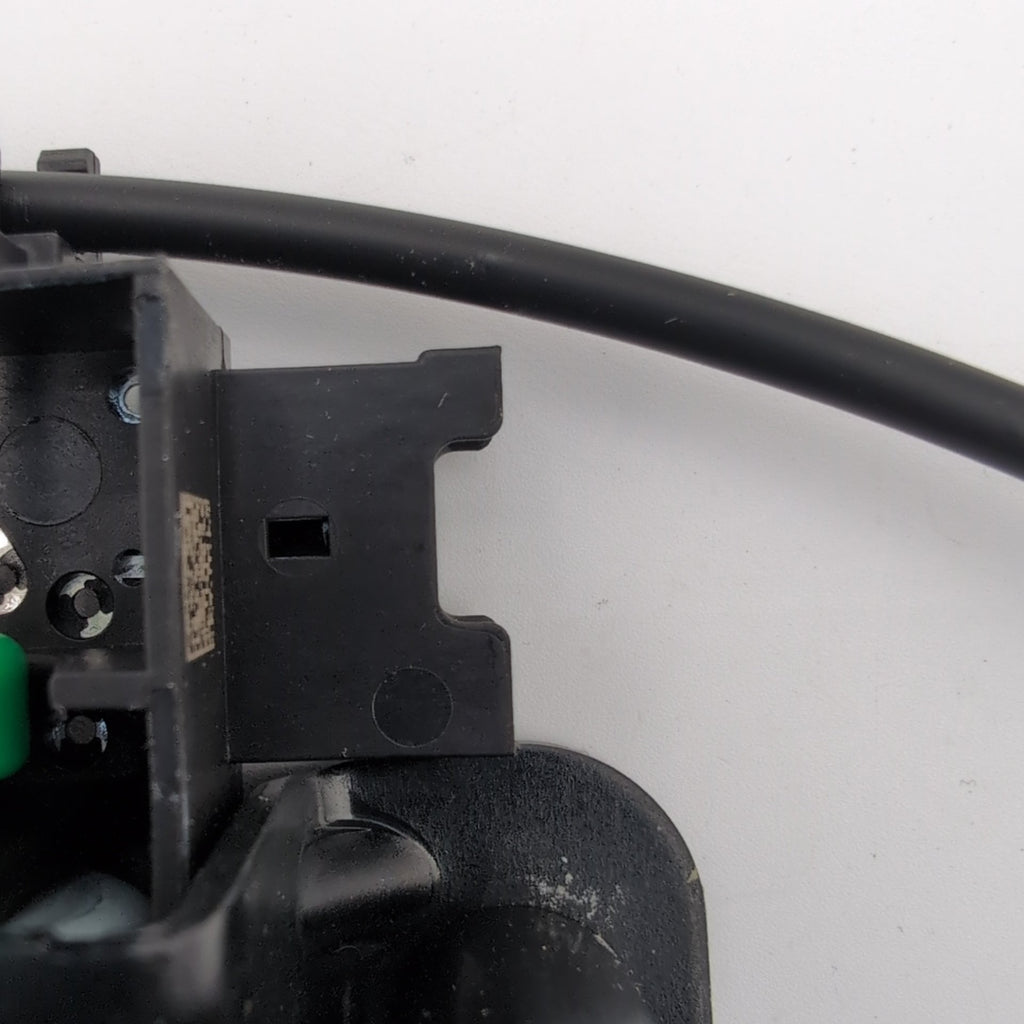 2019 - 2026 BMW 430i M440i G26 Trunk Lid Latch Actuator Assembly 9463391 7430626