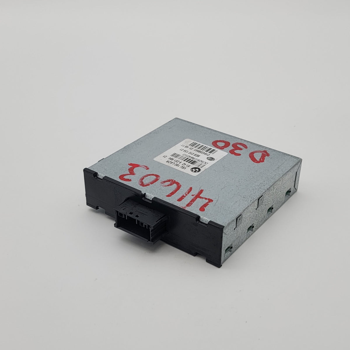 2012- 2018 BMW F30 F10 F12 F13 F06 M6 VSU Voltage Converter Control Module Unit