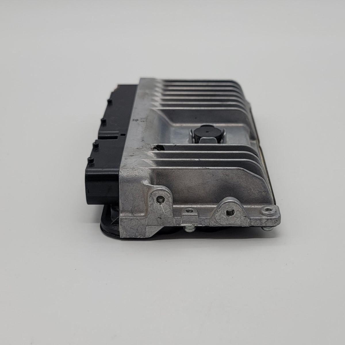 2019 2020 Toyota C-HR 2.0L Engine Computer Control Module ECM OEM 89661-10410
