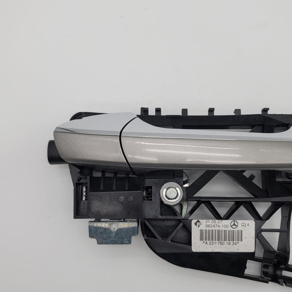 07-13 Mercedes W221 S550 S65 AMG Rear Right Passenger Side Exterior Door Handle