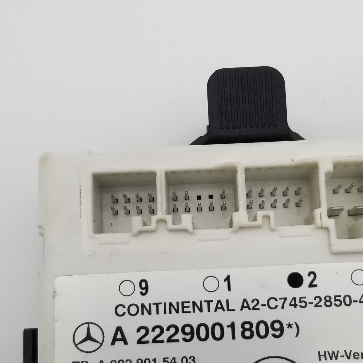 2014- 2017 Mercedes-Benz S550 Left Driver Front Door Control Module A2229001809