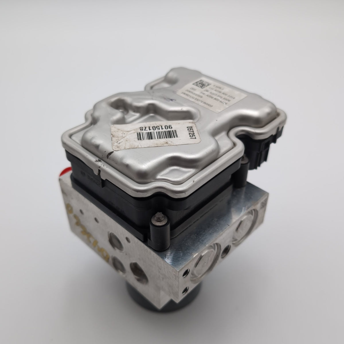 2022 2023 Mercedes C300 W206 ABS Anti Lock Brake Pump Control Unit A2069001016