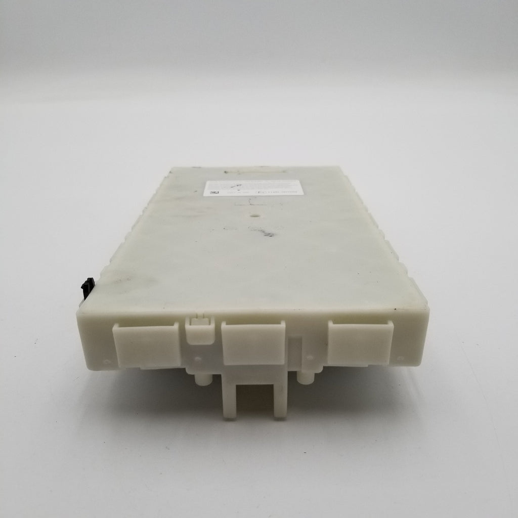 BMW 1 2 3 4 Series F20 F26 F30 F32 F34 Body Control Module BCM 9395173