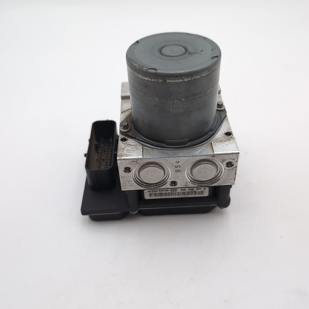 2006 2007 BMW 525i ABS Anti-Lock Brake Pump 6775746
