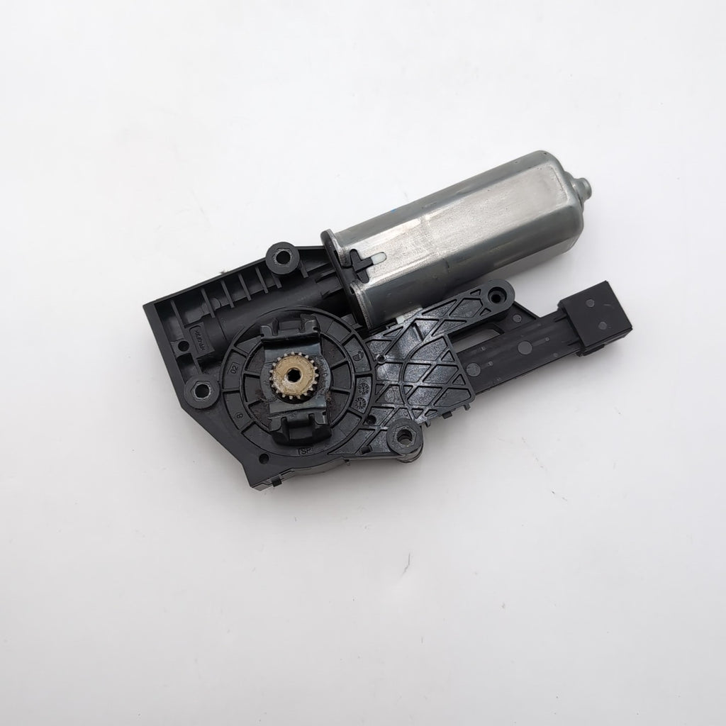 2023 2024 2025 BMW X1 U11 Panoramic Sunroof Power Sun Shade Motor OEM 9854524