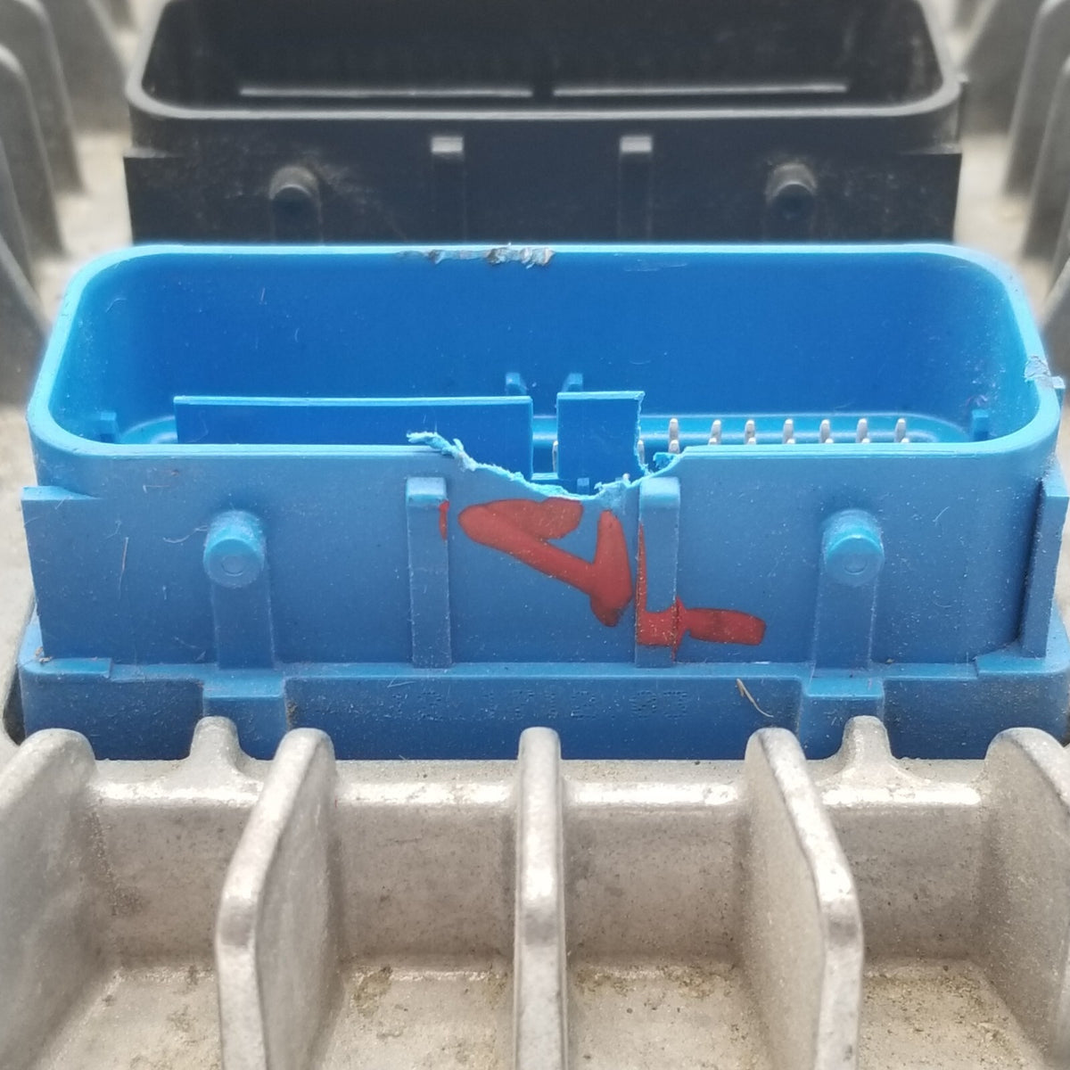 2013 2014 2015 Malibu Equinox Engine Computer Module ECU ECM OEM 12655476