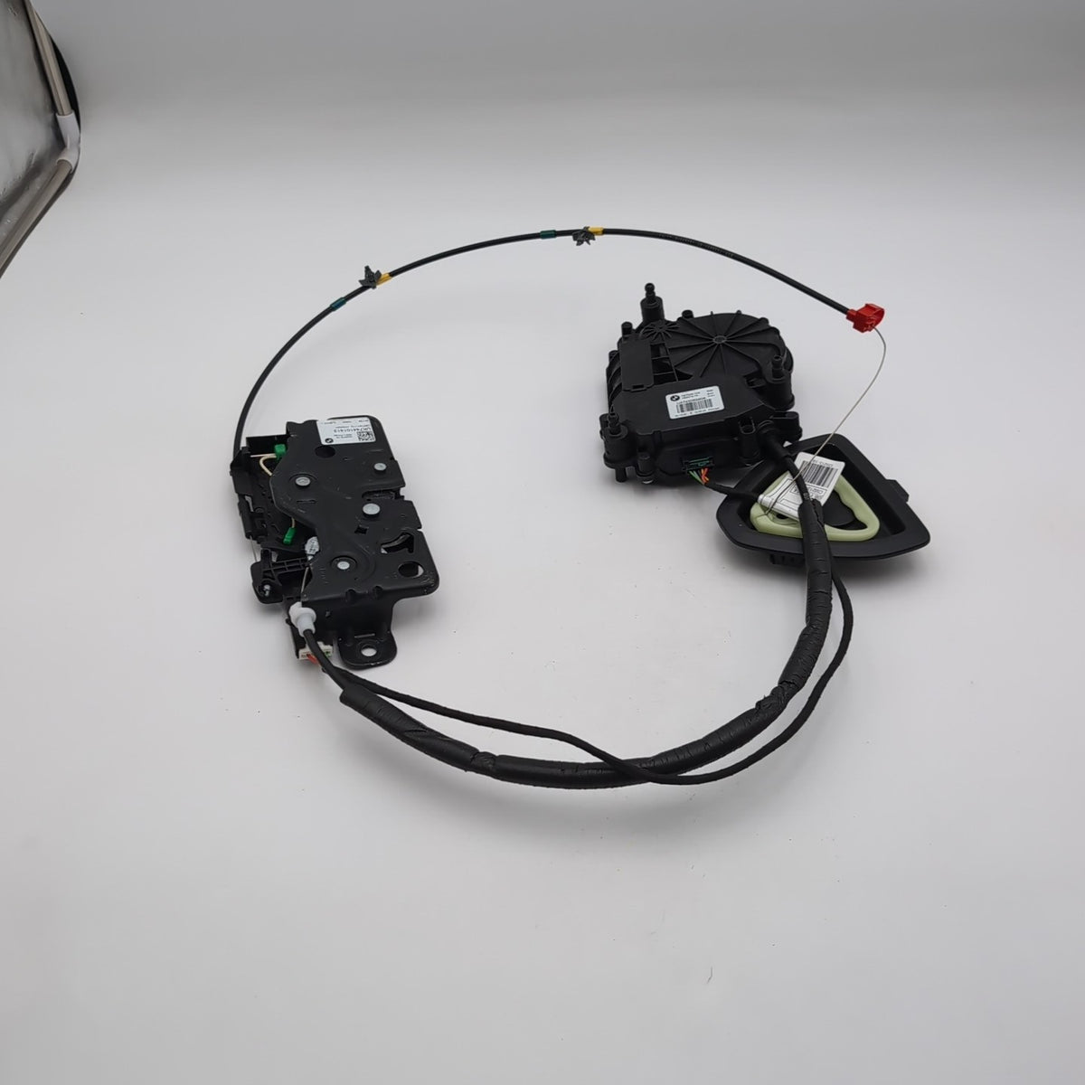2020- 2025 BMW 330i Trunk Lid Lock Latch Actuator Motor 7430626 7441014