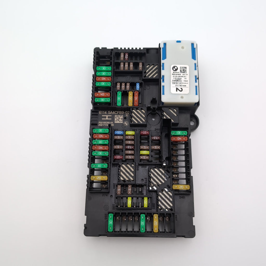 2021 - 2026 BMW M440i G20 G26 G80 G82 G83 G87 Rear Power Distribution Fuse Box
