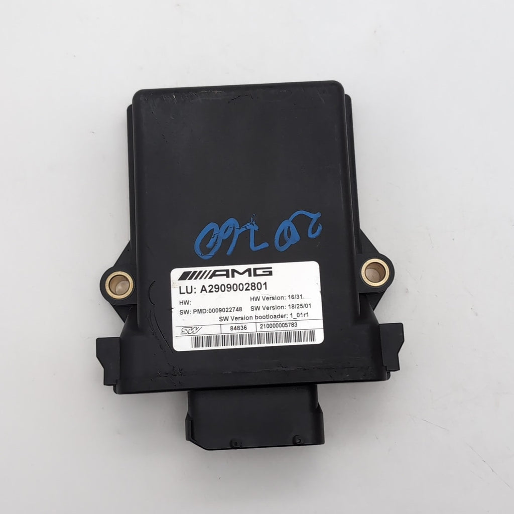 2017- 2023 MERCEDES C63 AMG W205 SEDAN OEM DIFFERENTIAL LOCK CONTROL MODULE