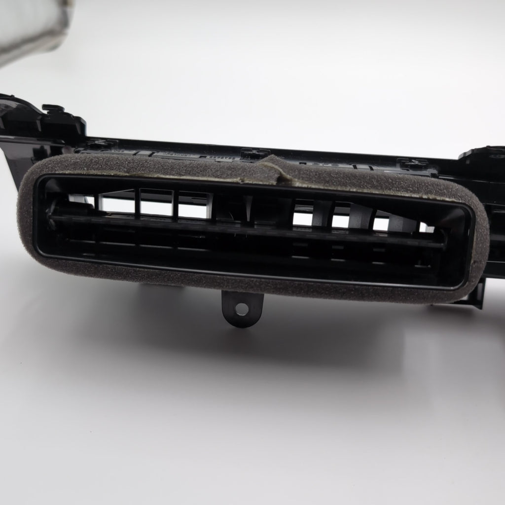 2022 2023 2024 2025 BMW X1 X2 Center Dash Passenger AC Air Vent 9483383