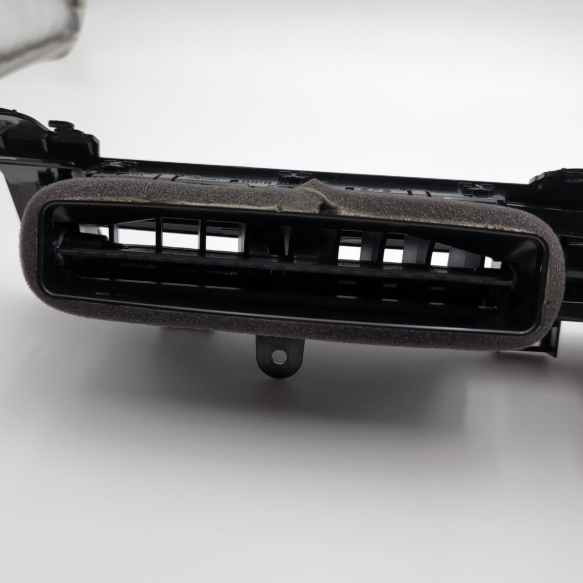 2022 2023 2024 2025 BMW X1 X2 Center Dash Passenger AC Air Vent 9483383