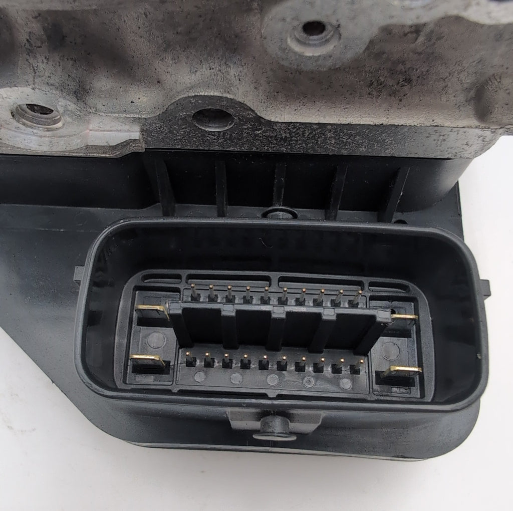 2015 2016 Toyota Highlander 3.5L ABS Anti Lock Brake Pump 44540-0E060