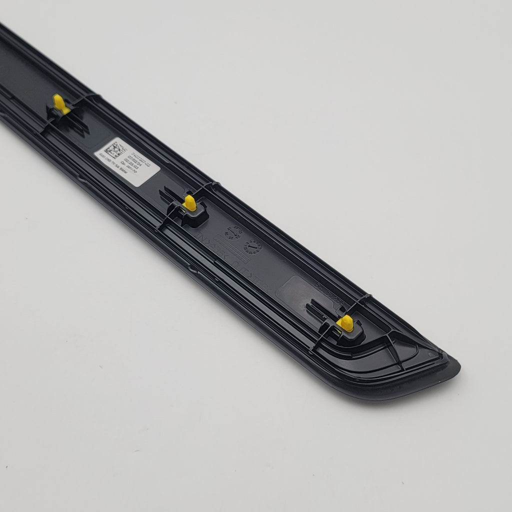 2019 - 2025 BMW G20 G21 G26 Front Left Right Door Trim Molding Sill Set 7407387