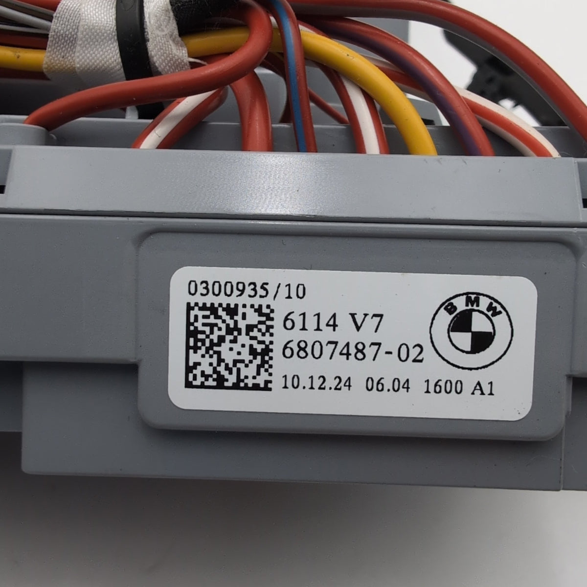 2019 - 2026 BMW X5 X6 X7 XM G20 G26 G42 G87 M3 Front Power Distribution Fuse Box